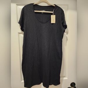 Universal Thread Black Midi Dress